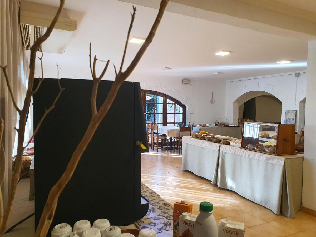 Hotel Riomar Sant Martí d’Empuries Εξωτερικό φωτογραφία